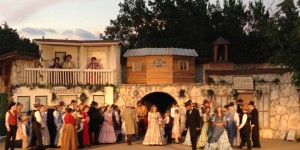 opening scene (1024x513)